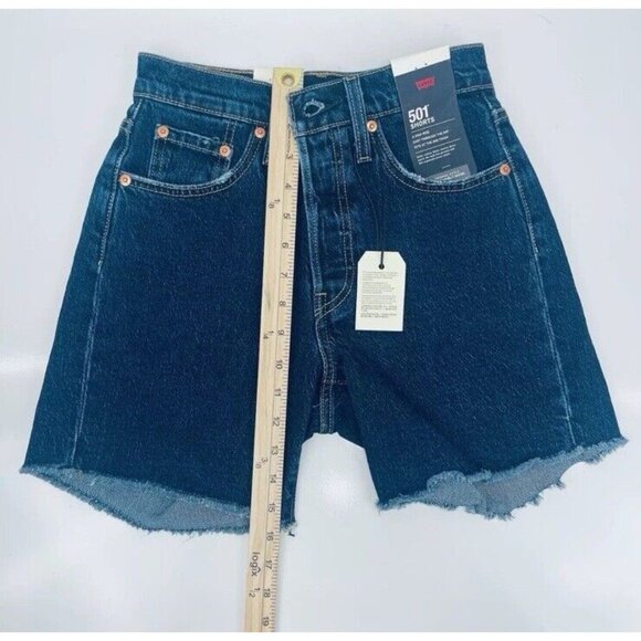 Levi’s 501 Women’s Shorts A High Rise Easy Through The Hip Blue Denim Sz 24 - Picture 7 of 11